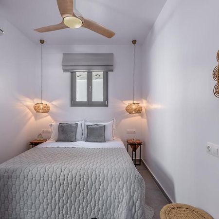 Esperanza Apartments Adamantas  Екстериор снимка